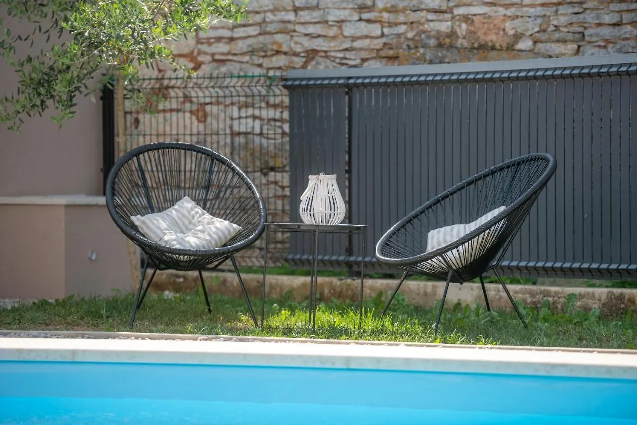 Villa Ena With Private Pool Pinezici